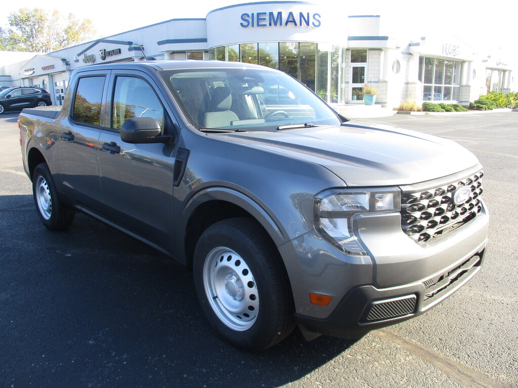 New 2025 Ford Maverick XL Truck SuperCrew