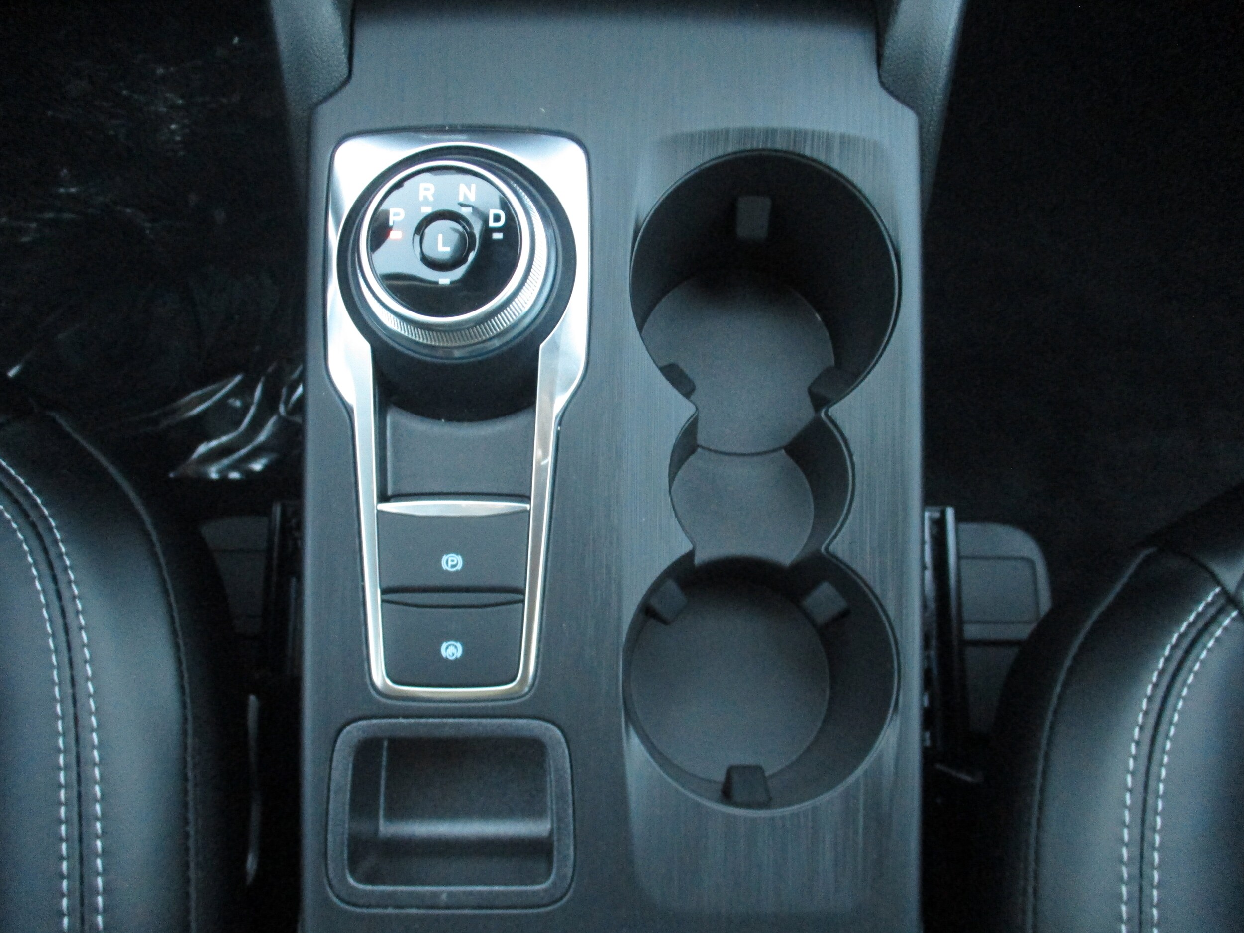 2026 Ford Escape Plug-in hybrid PHEV - Photo 16