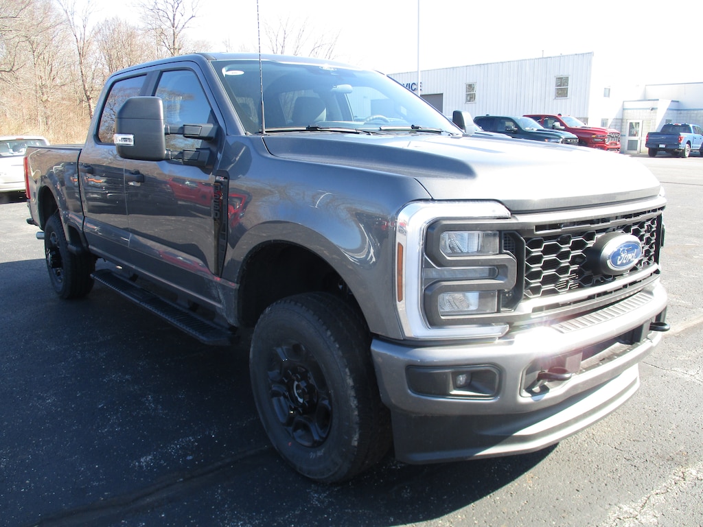 New 2026 Ford F-250 XL Truck Crew Cab