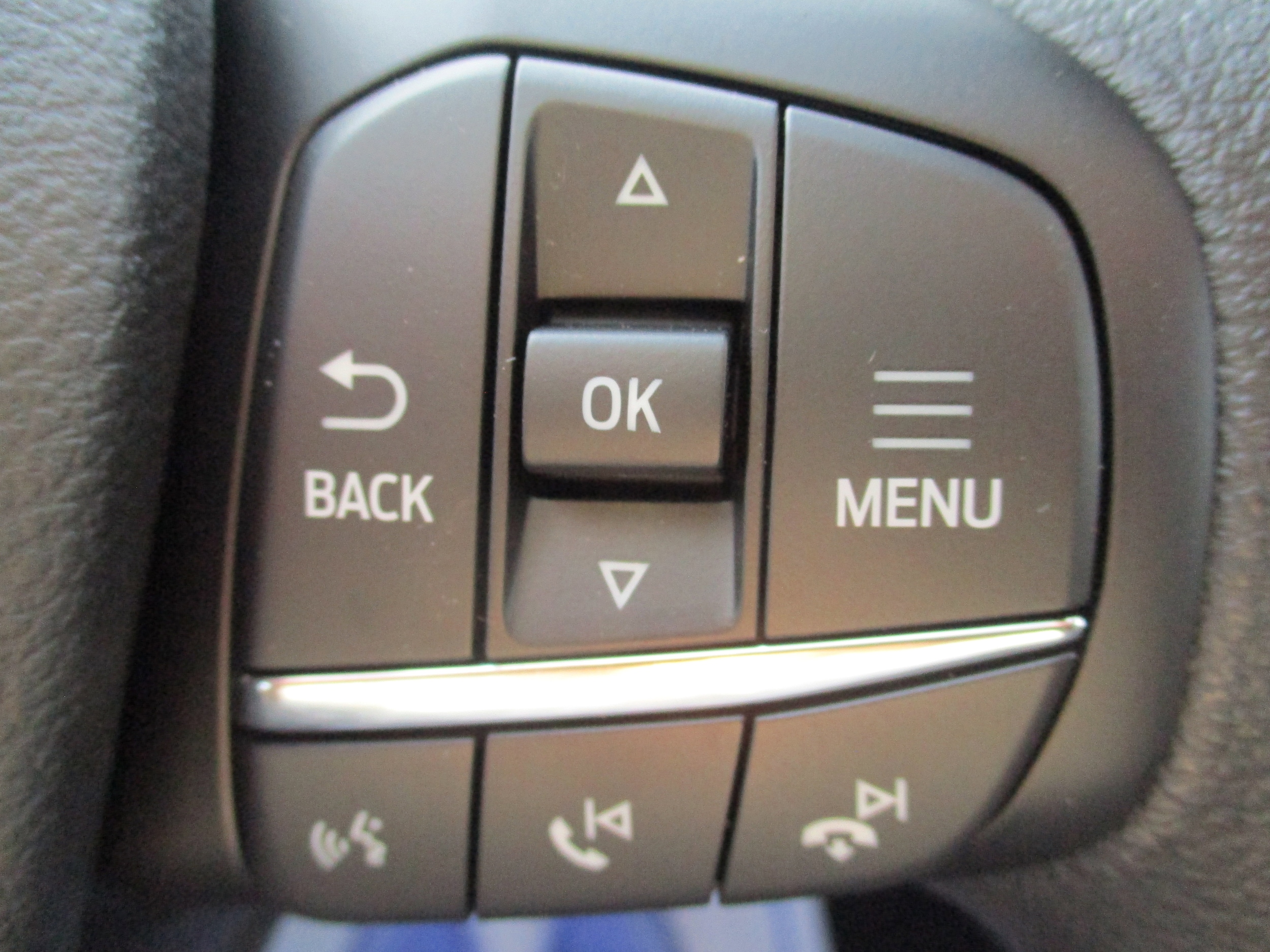 2025 Ford Transit Passenger Van XLT - Photo 39