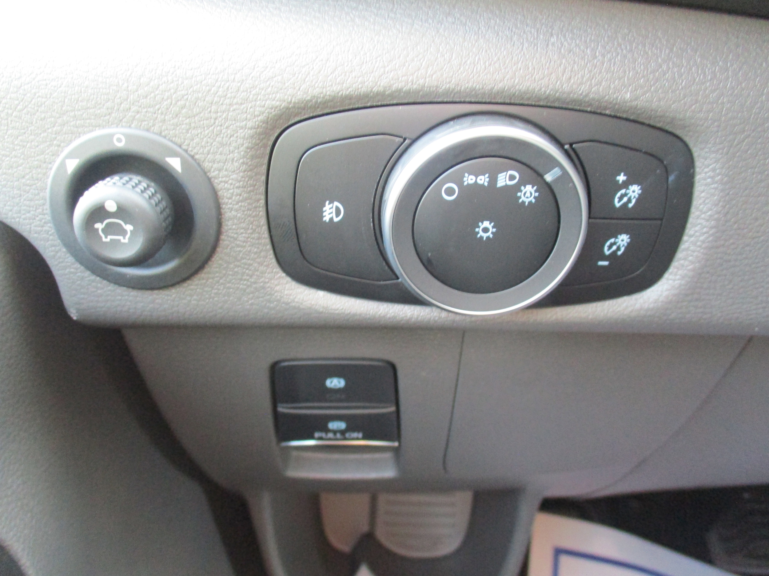 2025 Ford Transit Passenger Van XLT - Photo 50