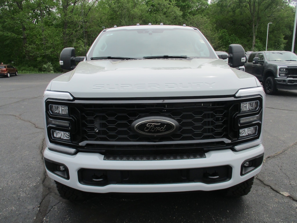 New 2026 Ford F-250 Truck Crew Cab