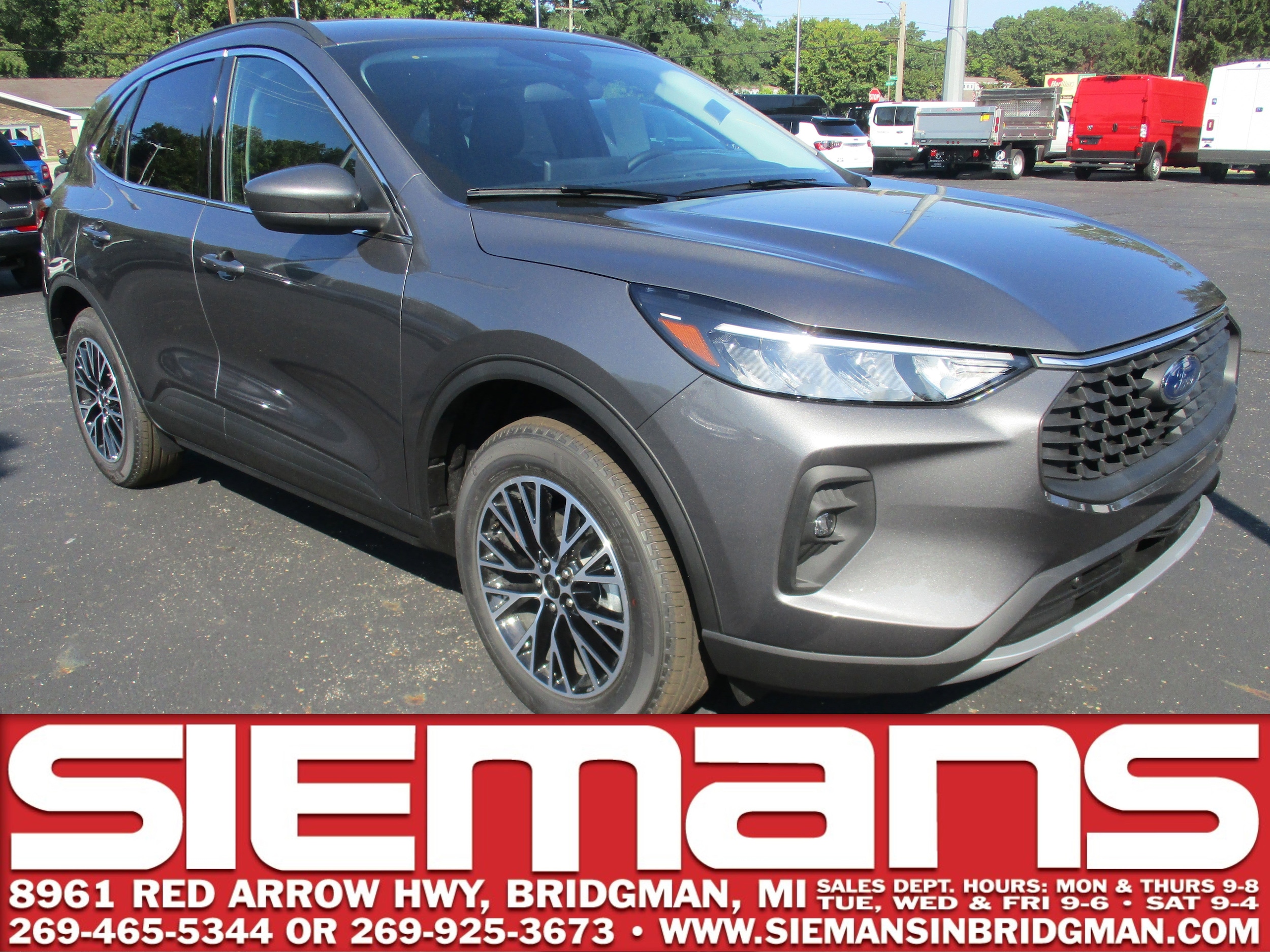 2025 Ford Escape PHEV's photo