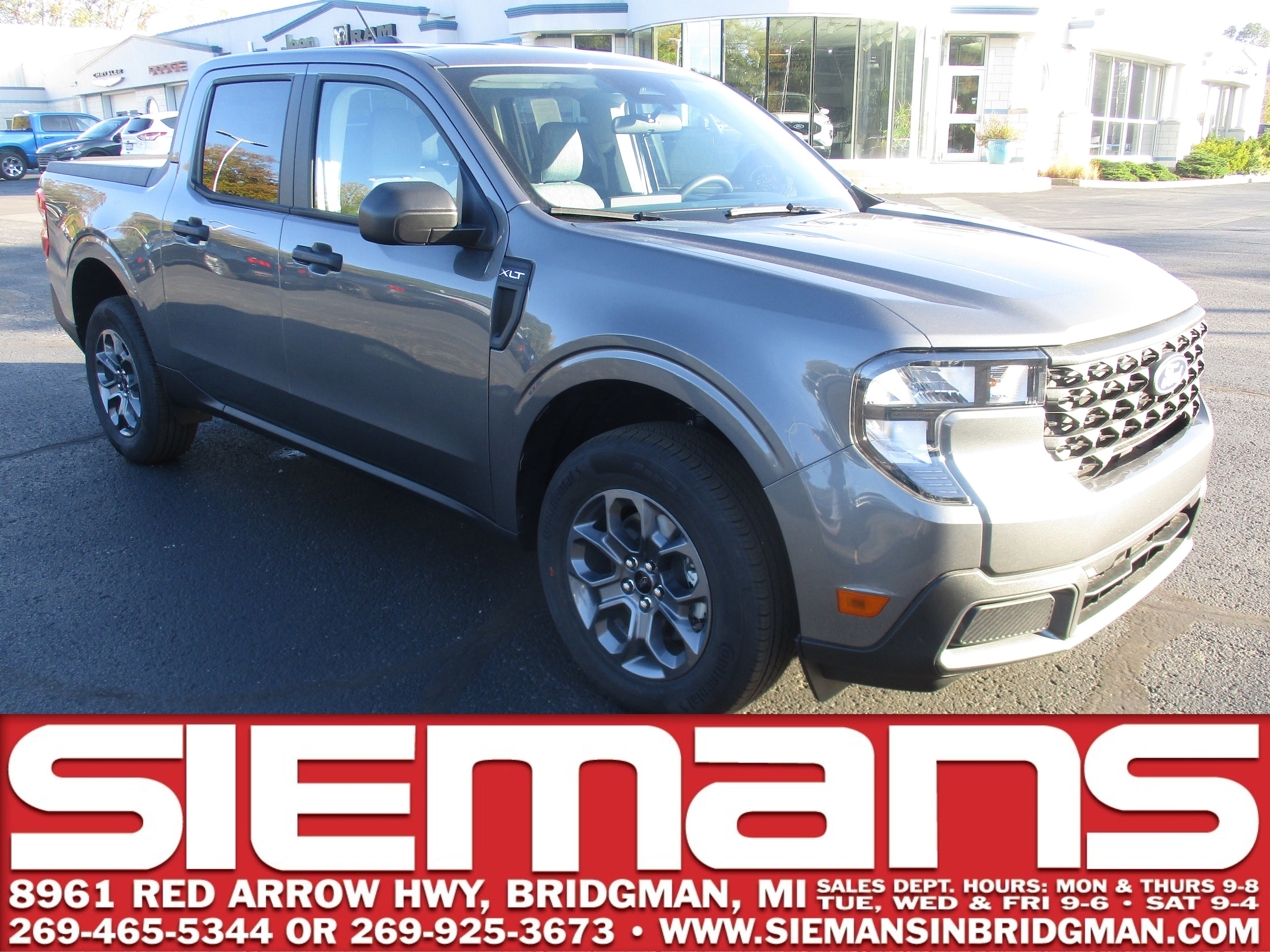 2025 Ford Maverick XLT's photo