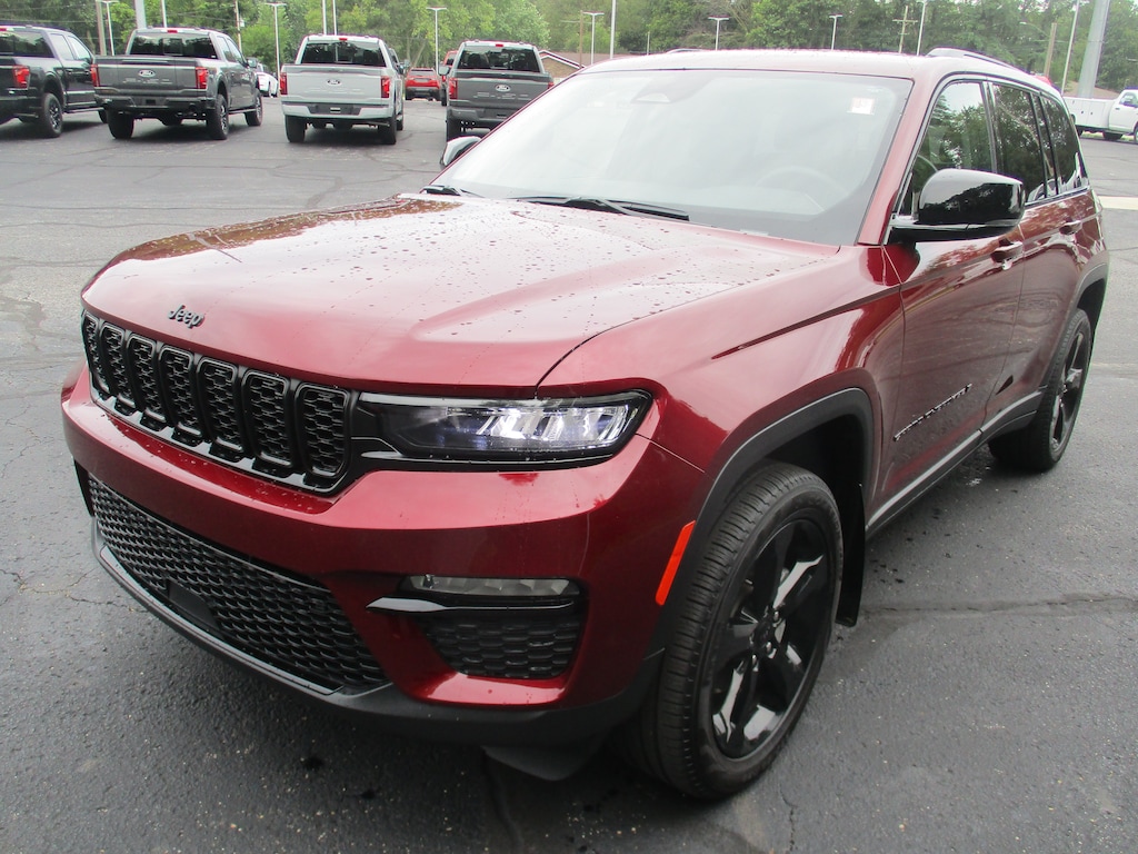 Used 2024 Jeep Grand Cherokee Limited SUV