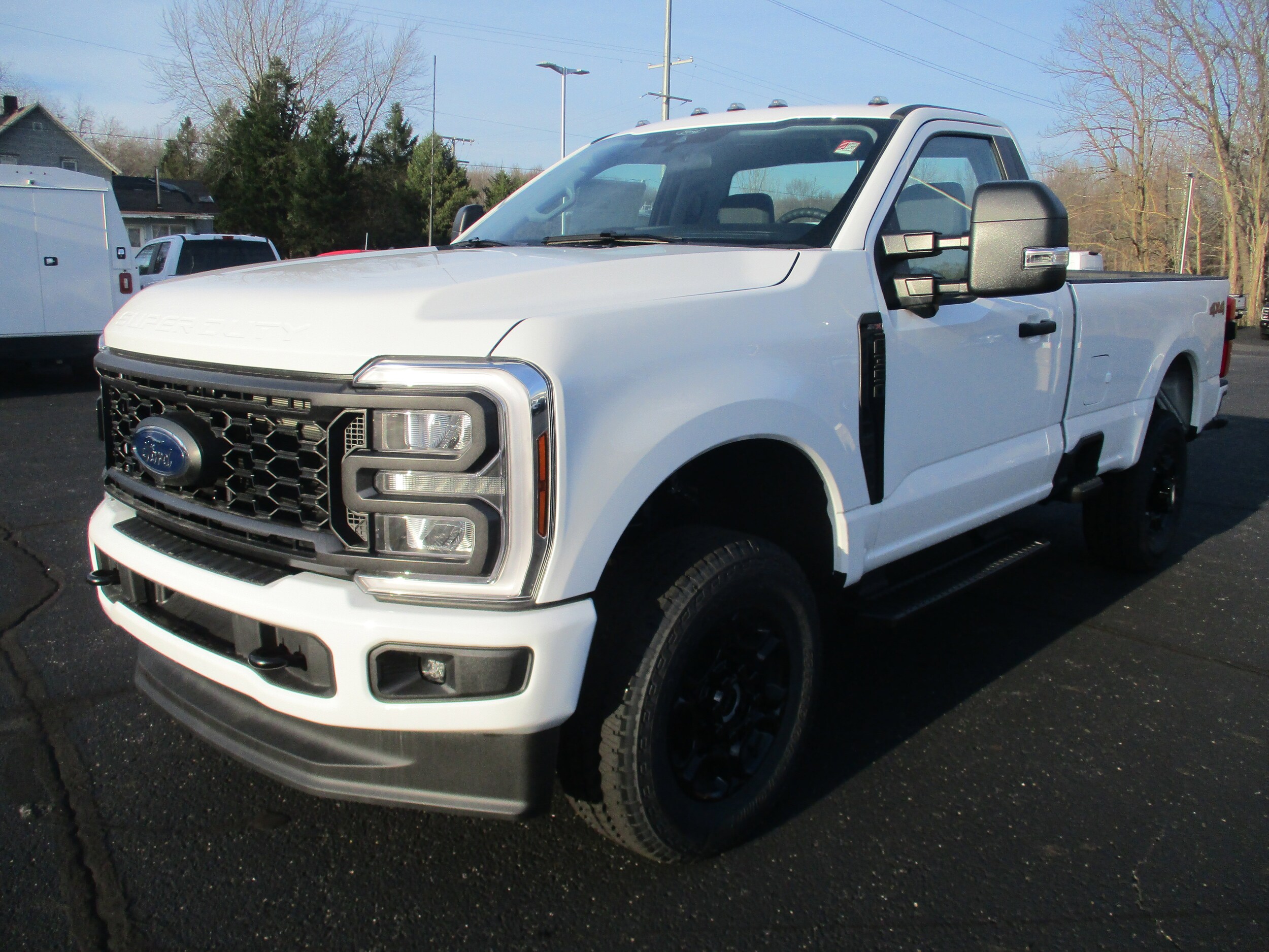 2025 Ford F-350 XL photo 3