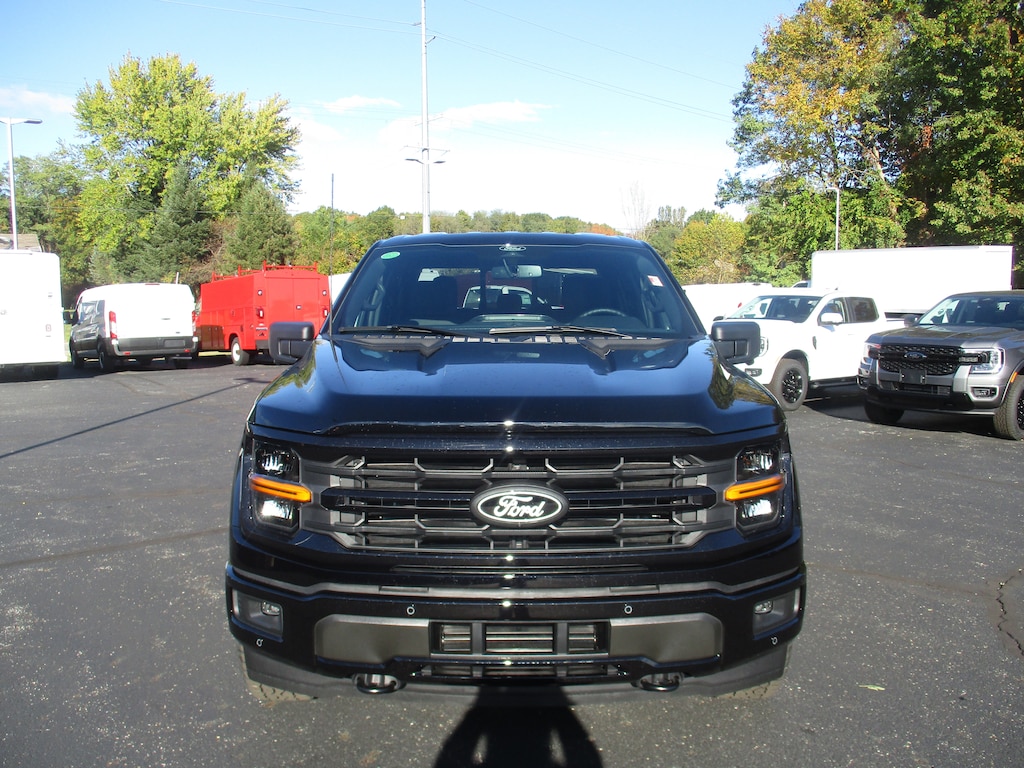 New 2025 Ford F-150 XLT Truck SuperCrew Cab