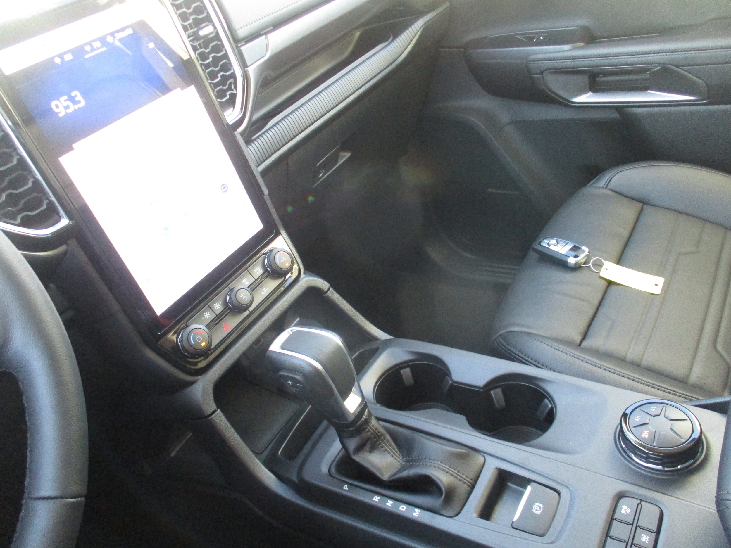 2025 Ford Ranger Lariat - Photo 33