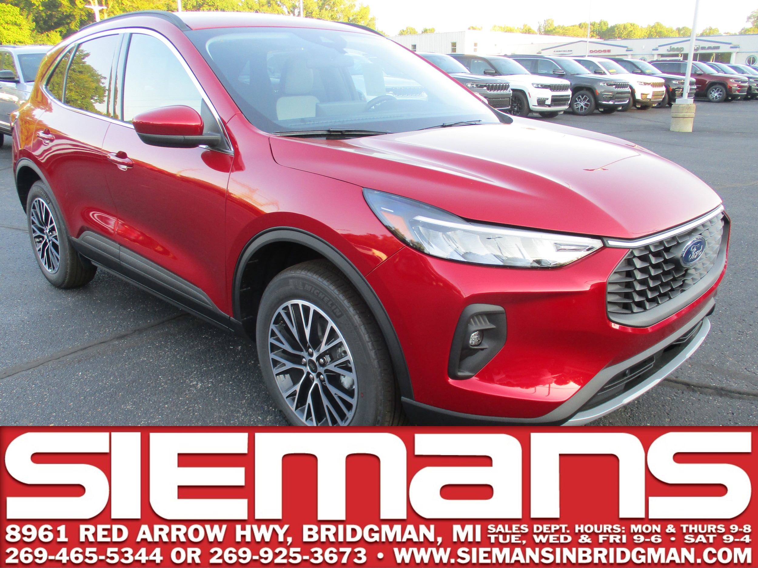 2025 Ford Escape PHEV's photo