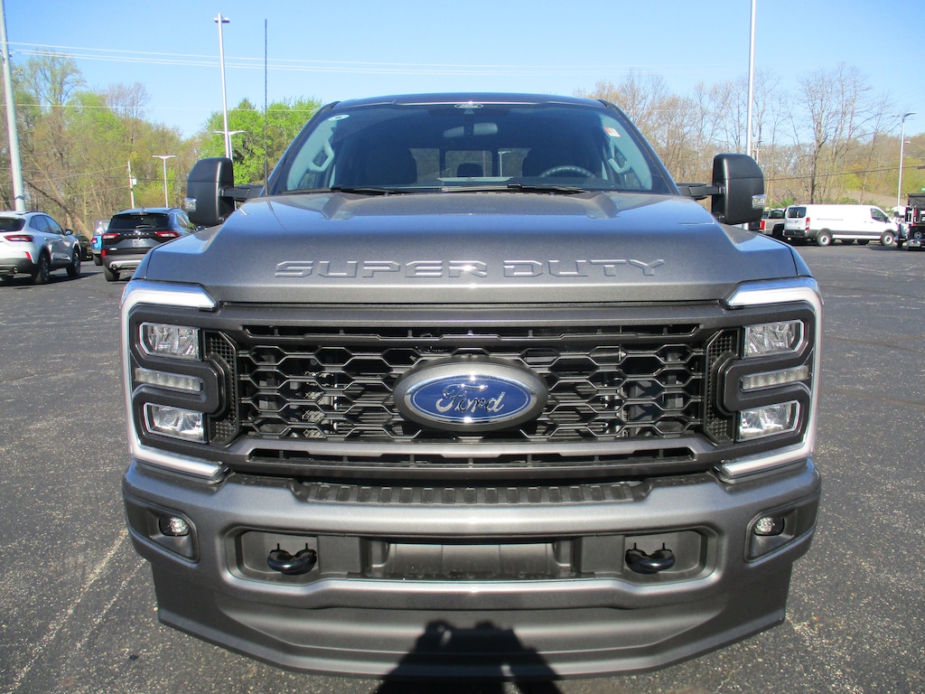 New 2026 Ford F-250 Truck Crew Cab
