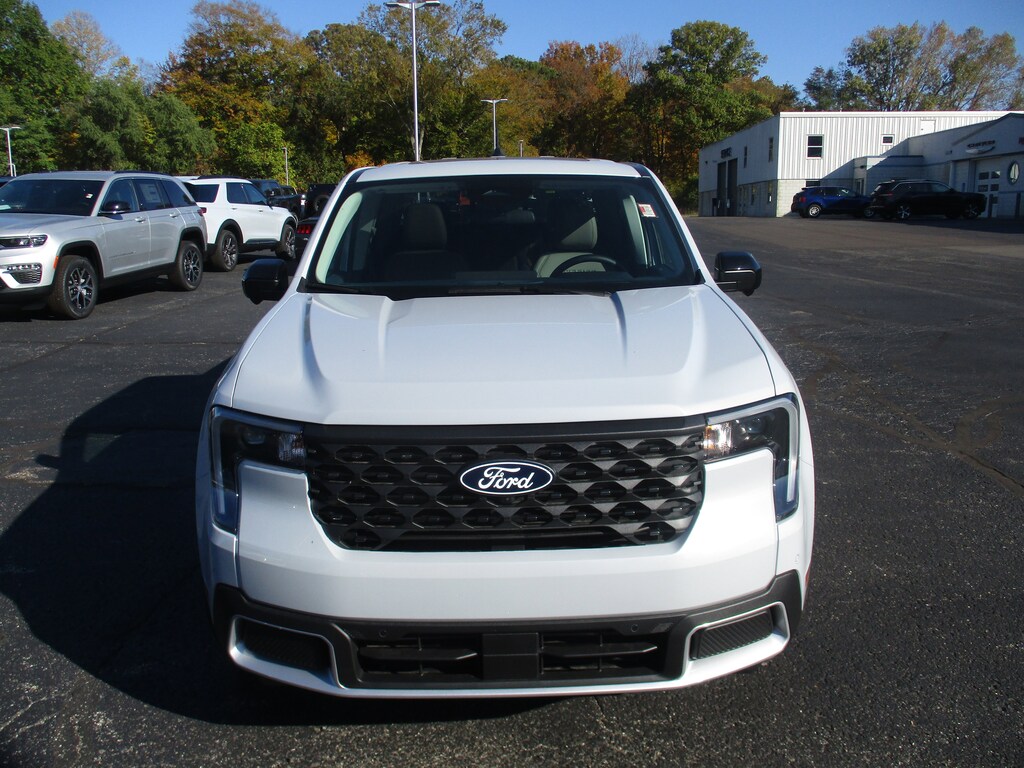 New 2025 Ford Maverick LARIAT Truck SuperCrew