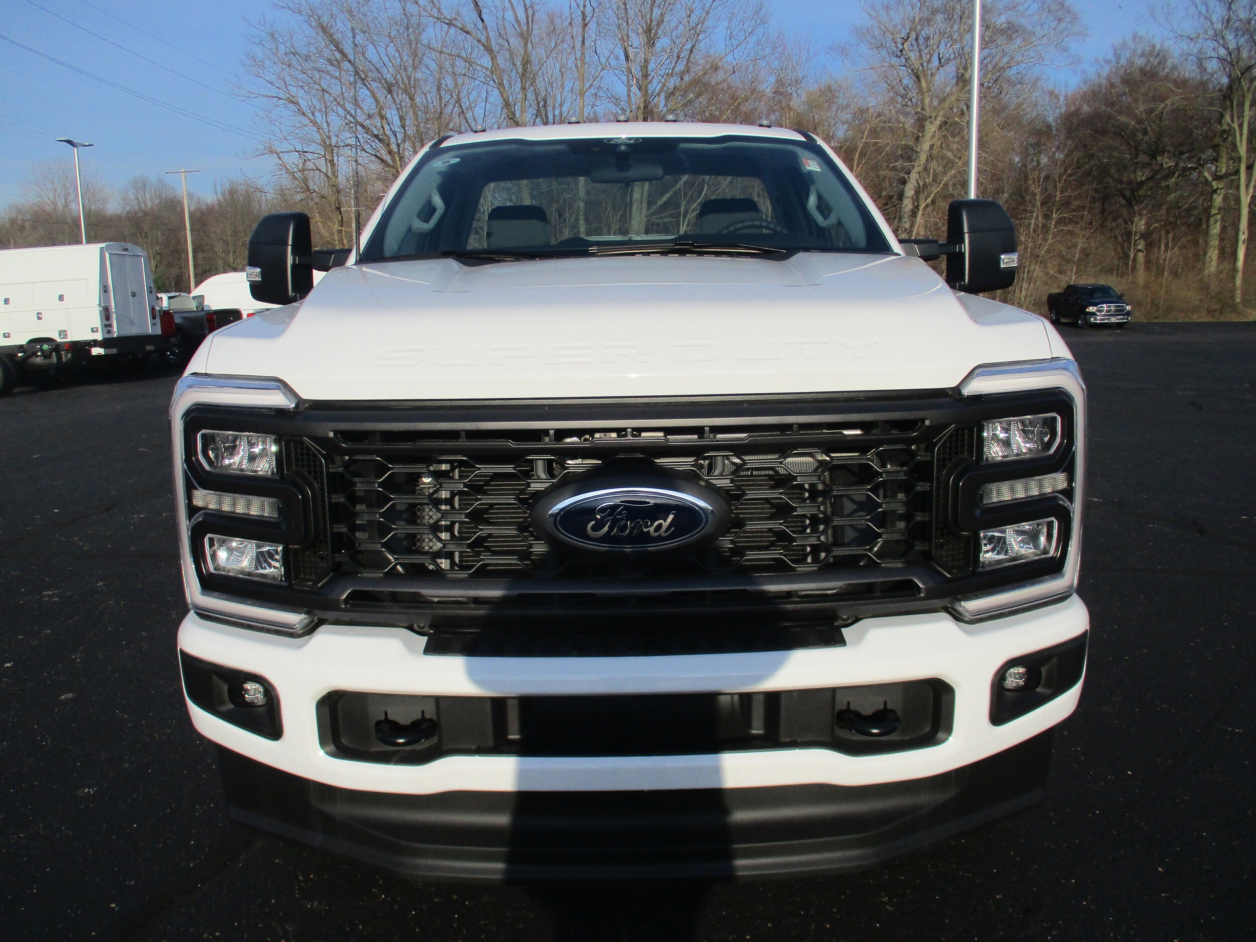 2025 Ford F-350 XL photo 4