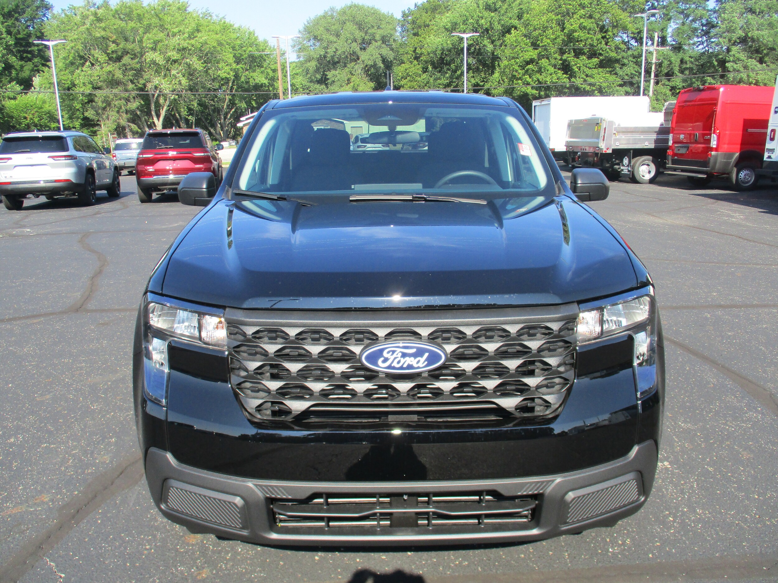 2025 Ford Maverick XL photo 4