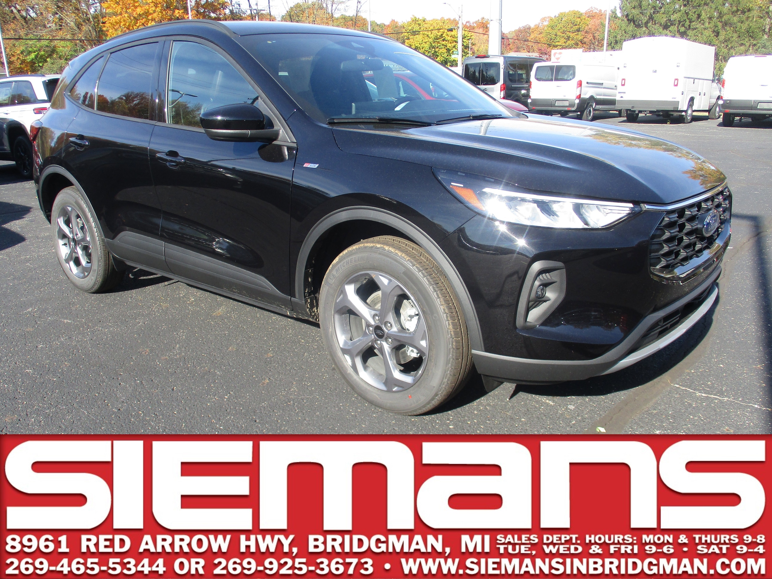 2026 Ford Escape ST-Line Select's photo