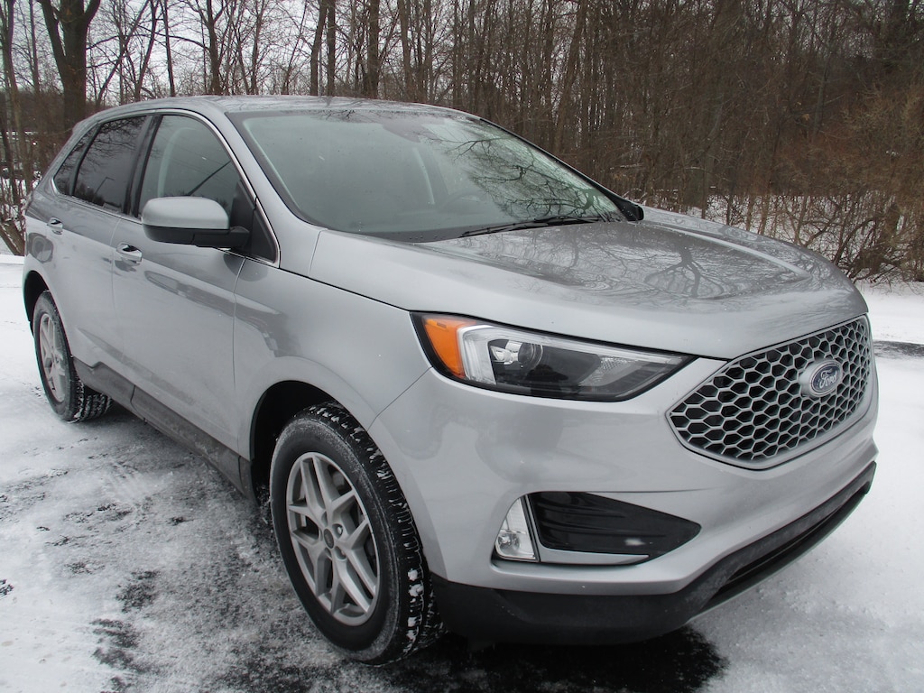 Certified 2024 Ford Edge SUV