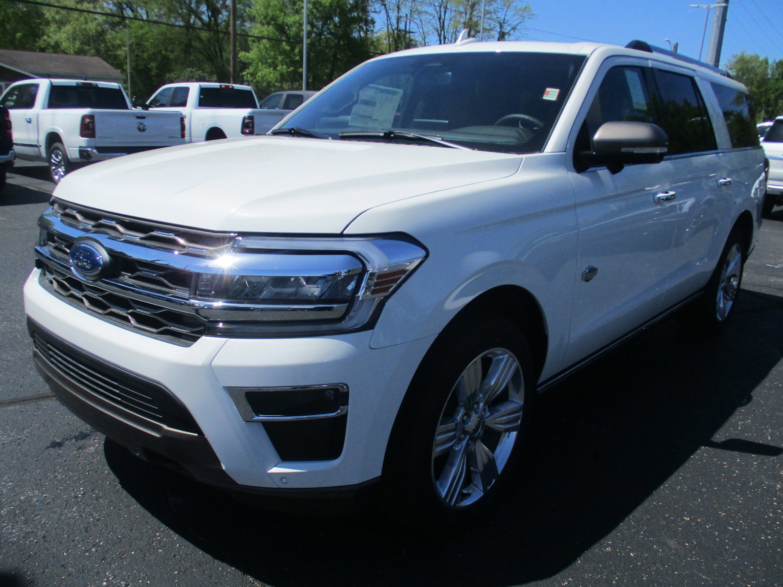 2024 Ford Expedition MAX King Ranch photo 3