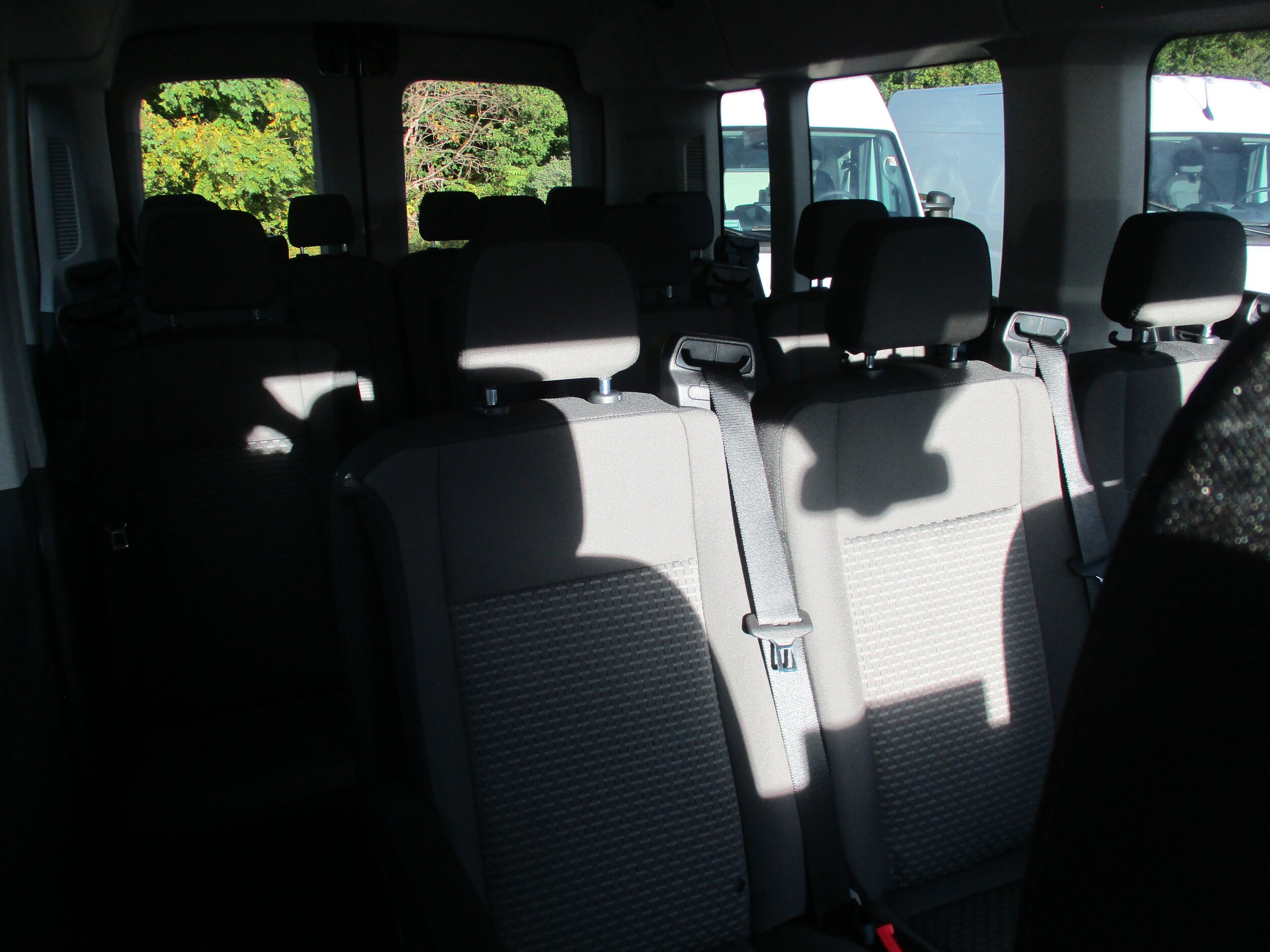2025 Ford Transit Passenger Van XLT - Photo 29