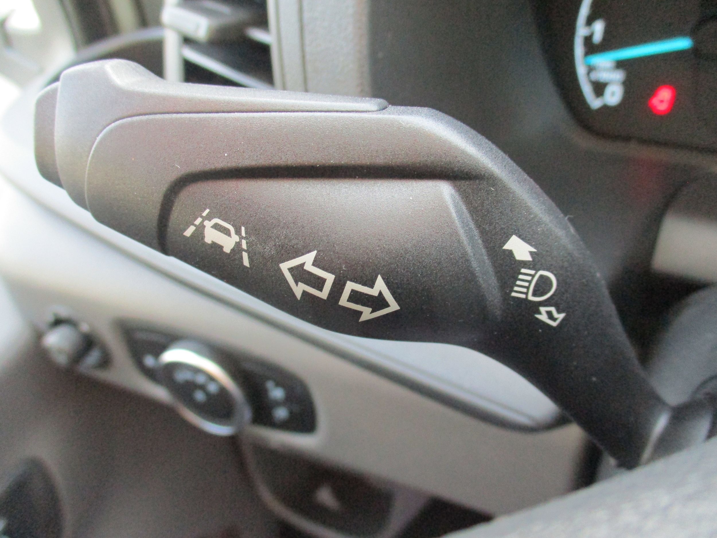 2025 Ford Transit Passenger Van XLT - Photo 42