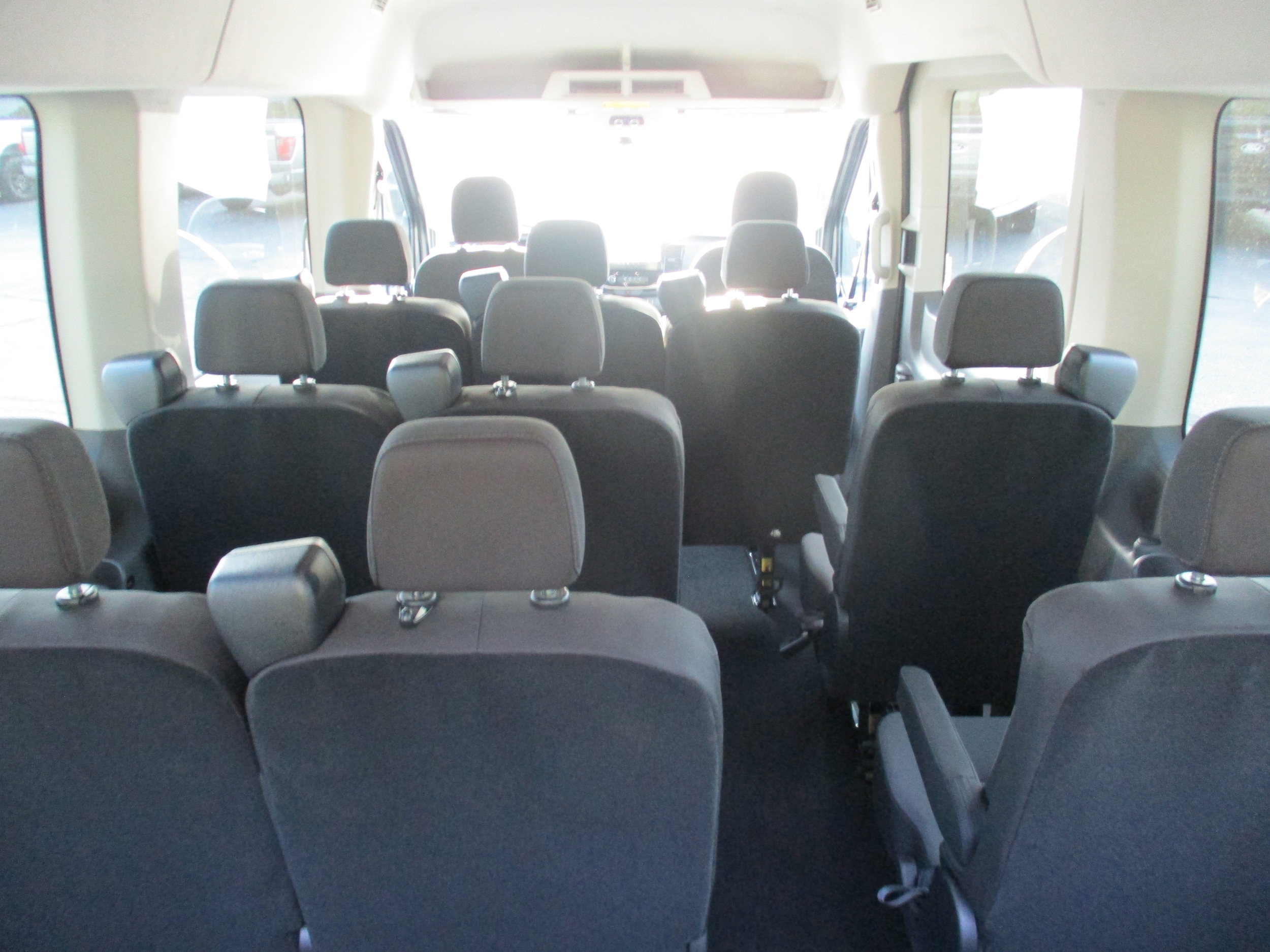 2025 Ford Transit Passenger Van XLT - Photo 22