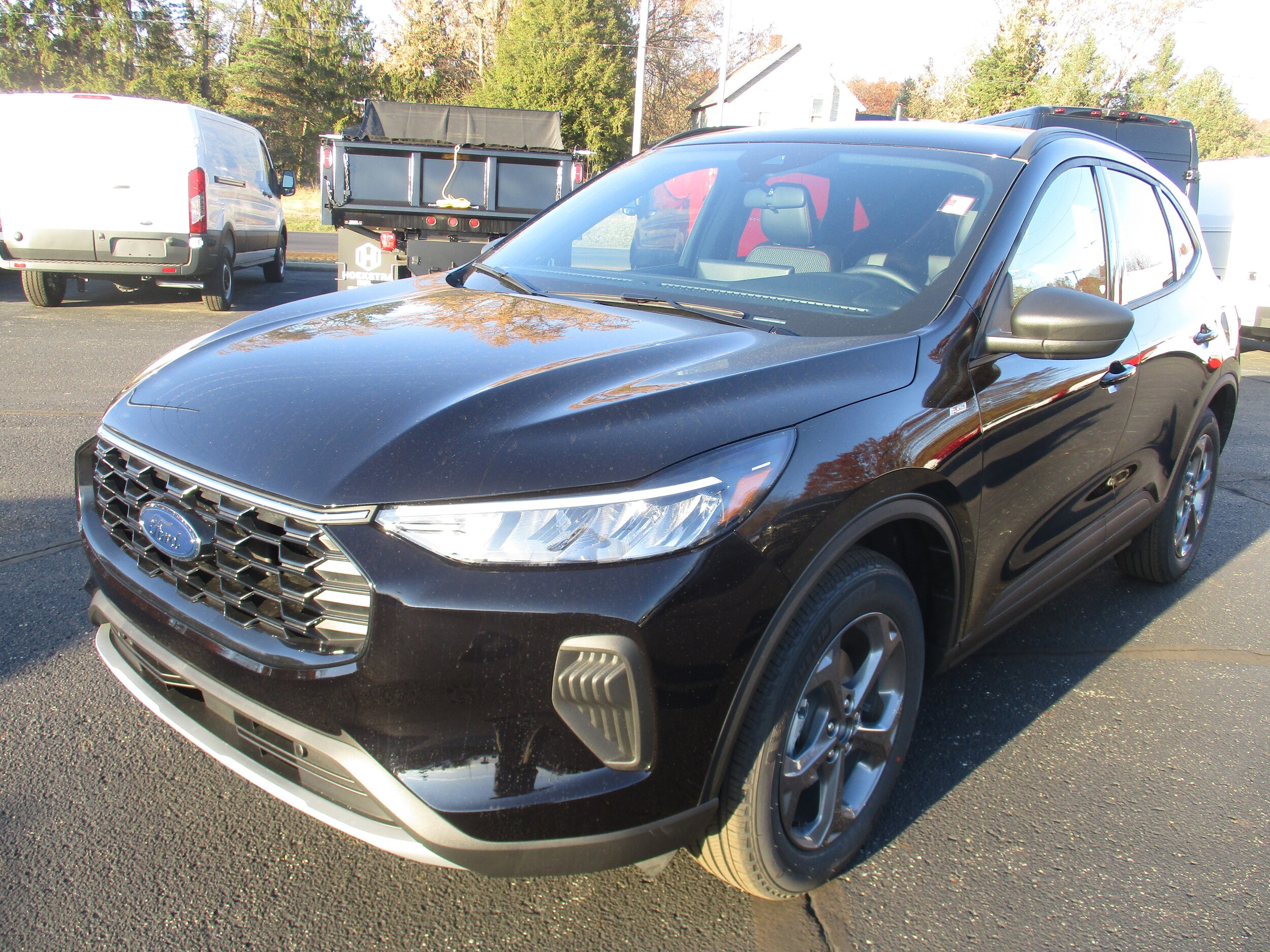 2026 Ford Escape ST-Line photo 3