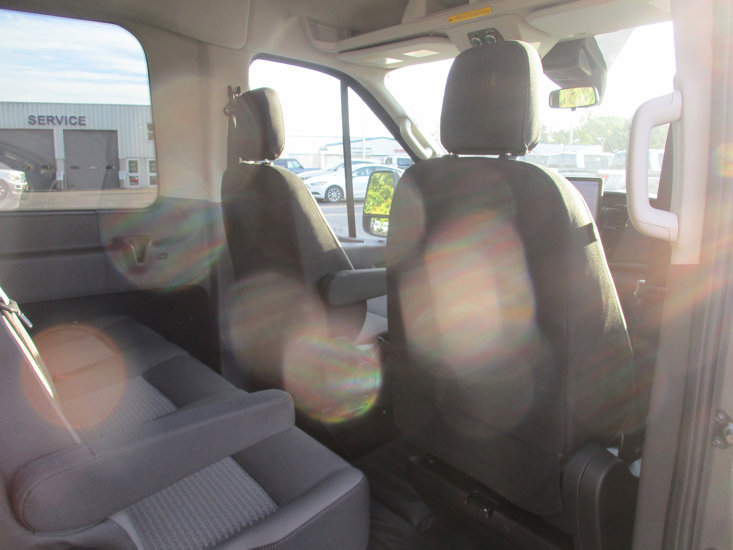 2025 Ford Transit Passenger Van XLT - Photo 28