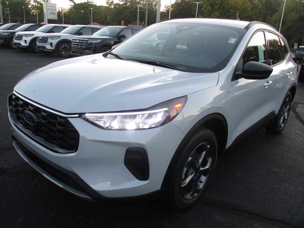 New 2026 Ford Escape ST-Line SUV