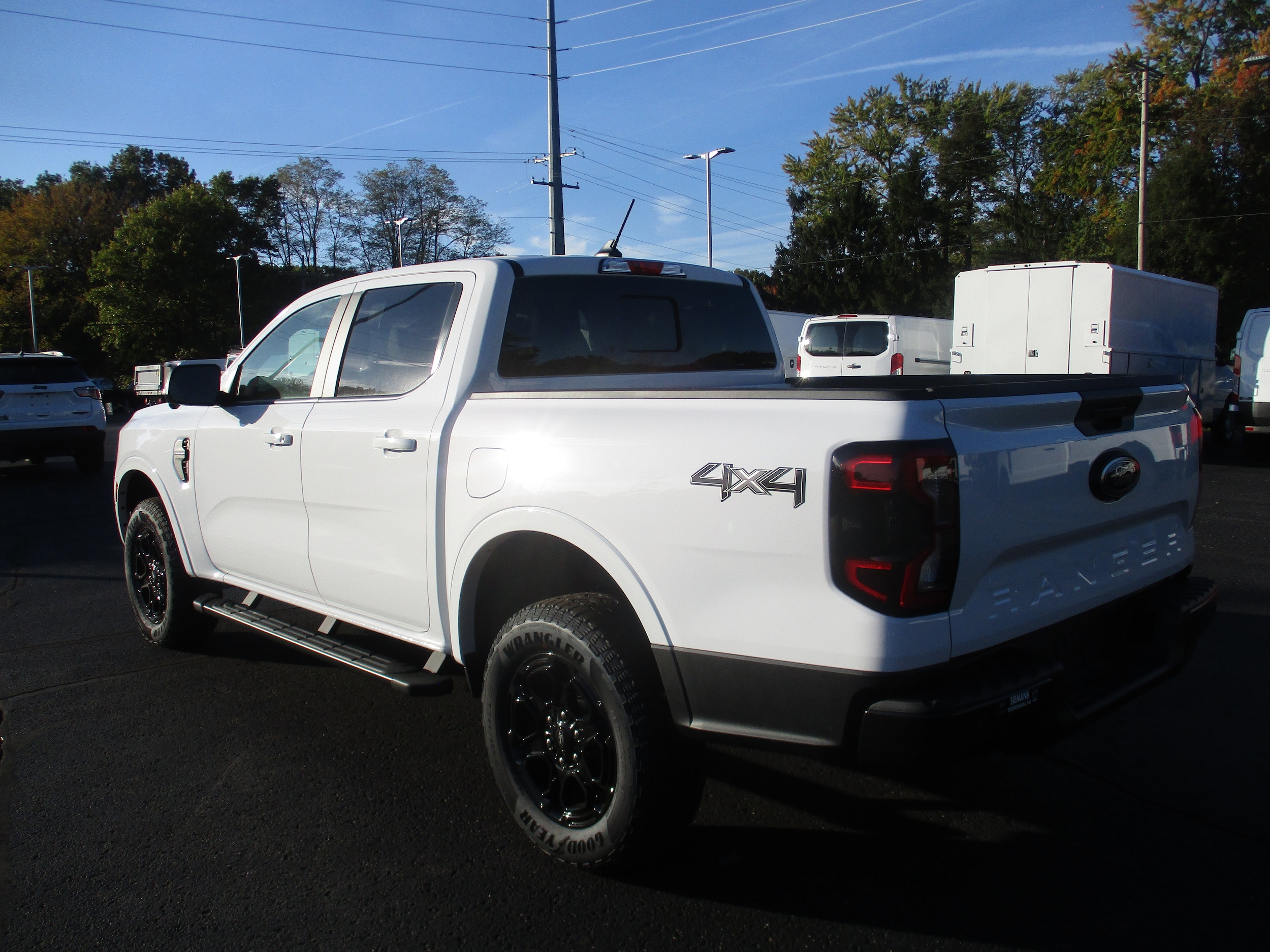 2025 Ford Ranger Lariat - Photo 9