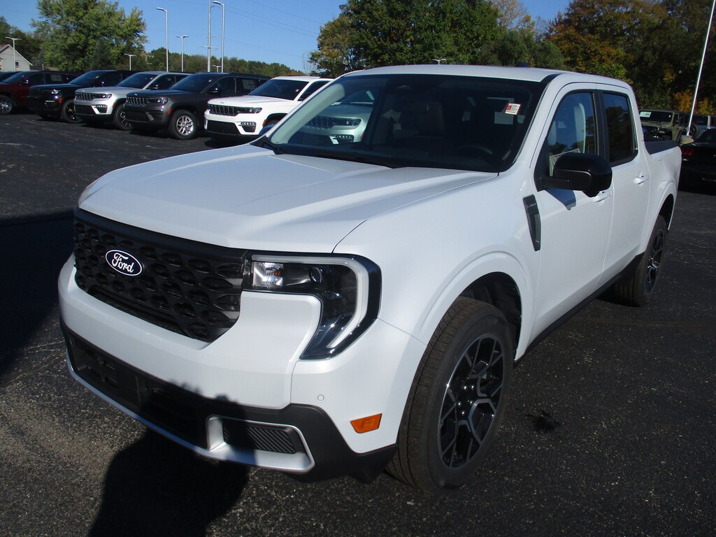 New 2025 Ford Maverick LARIAT Truck SuperCrew