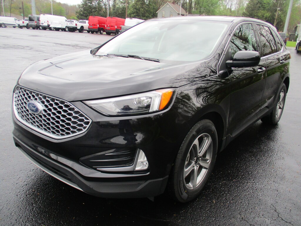 Used 2023 Ford Edge SUV