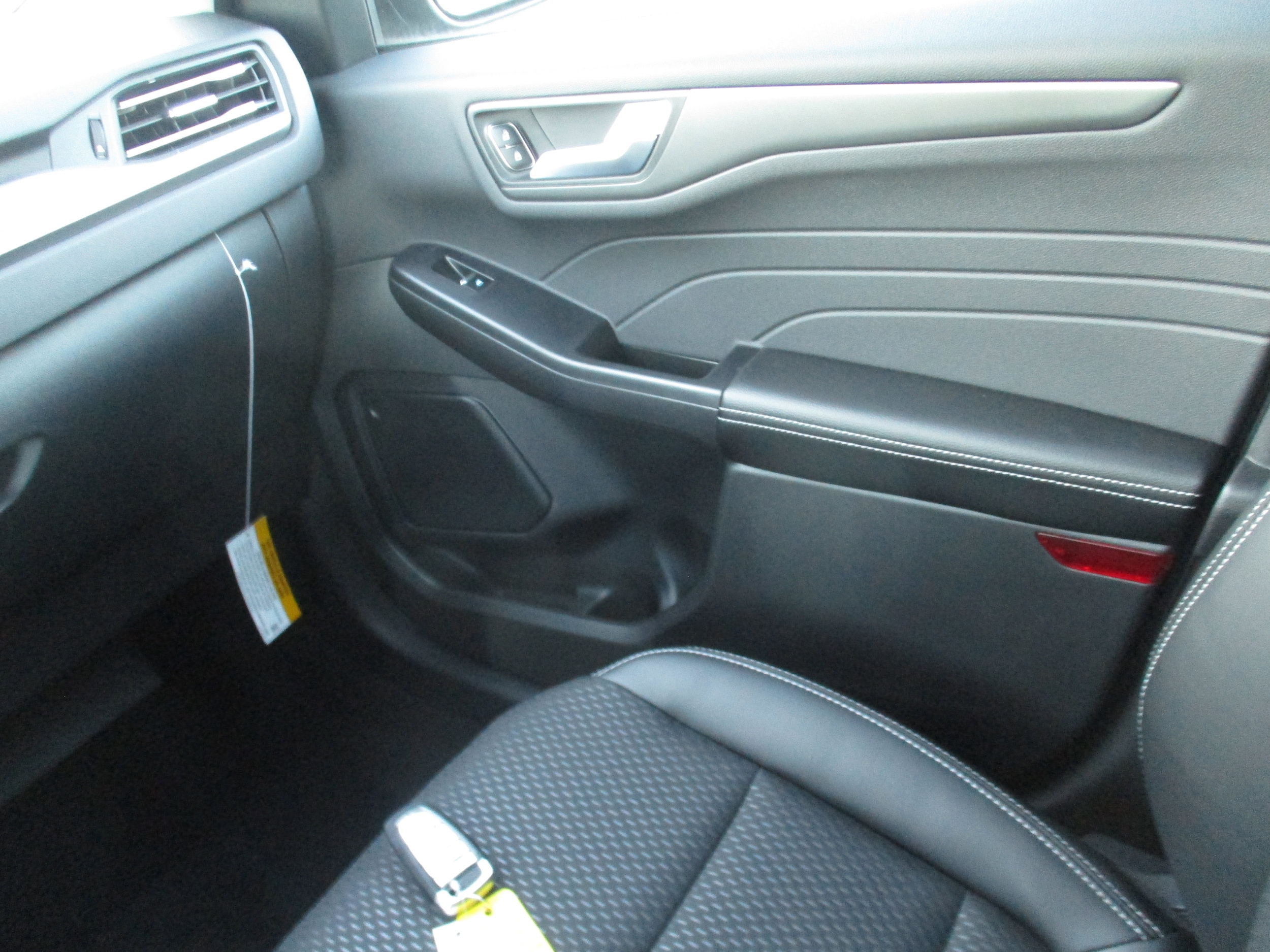 2026 Ford Escape Plug-in hybrid PHEV - Photo 17