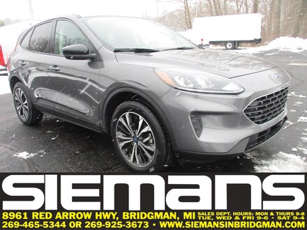 2022 Ford Escape SE SUV