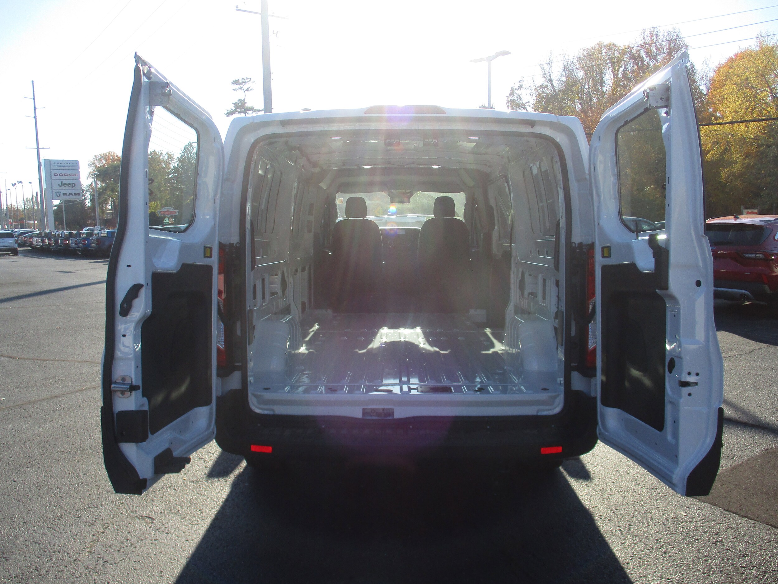 2025 Ford Transit Van Base - Photo 11
