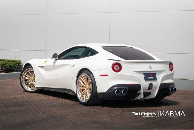 2017 Ferrari F12 Berlinetta Berlinetta photo 2