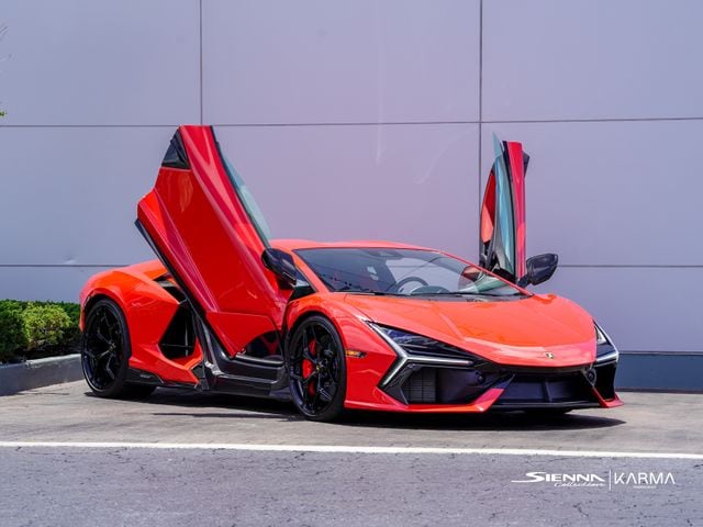 2024 Lamborghini Revuelto 6.5 DCT 4WD's photo