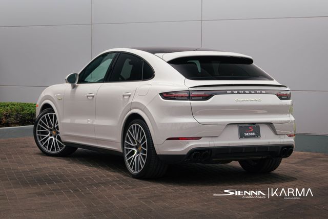 2022 Porsche Cayenne E-Hybrid Coupe Turbo S photo 4