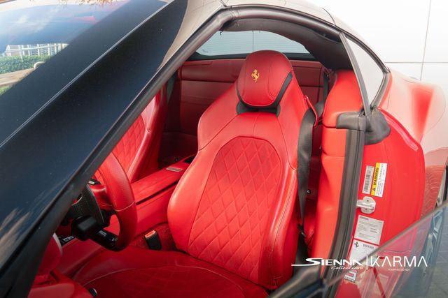 2018 Ferrari California T - Photo 14