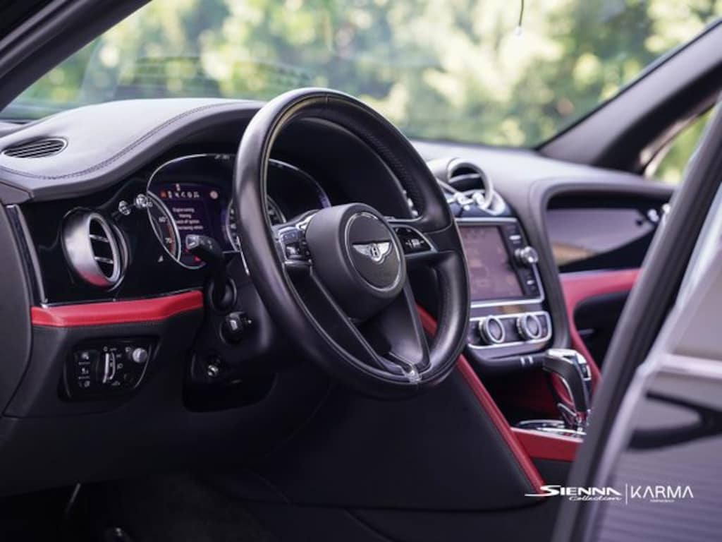 Used 2018 Bentley Bentayga SUV