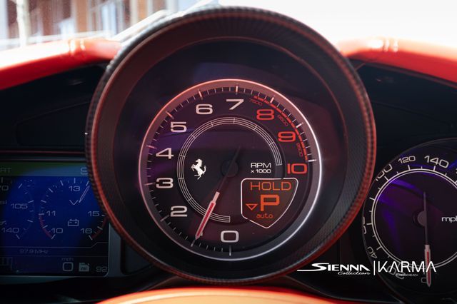 2018 Ferrari California T - Photo 21