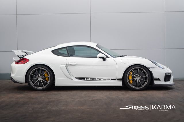 2016 Porsche Cayman GT4 photo 3