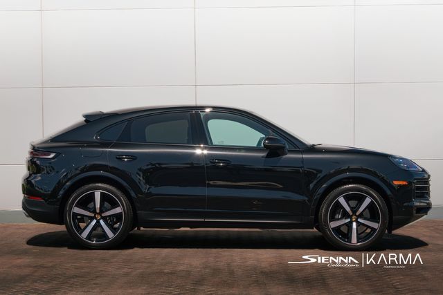 2024 Porsche Cayenne Coupe photo 2