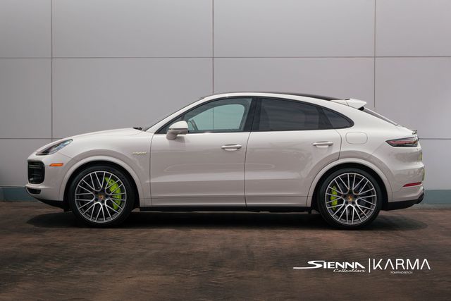 2022 Porsche Cayenne E-Hybrid Coupe Turbo S photo 3
