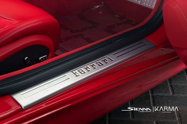 2018 Ferrari California T - Photo 32
