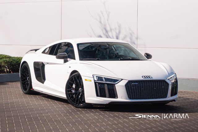 2017 Audi R8 Base's photo