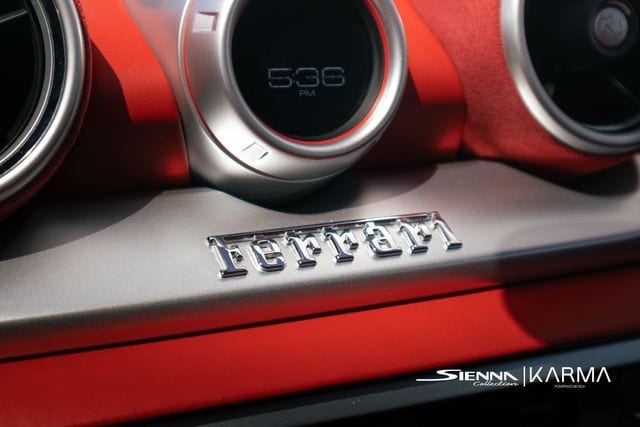 2018 Ferrari California T - Photo 29
