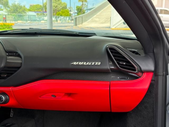 2019 Ferrari 488 GTB Base - Photo 70