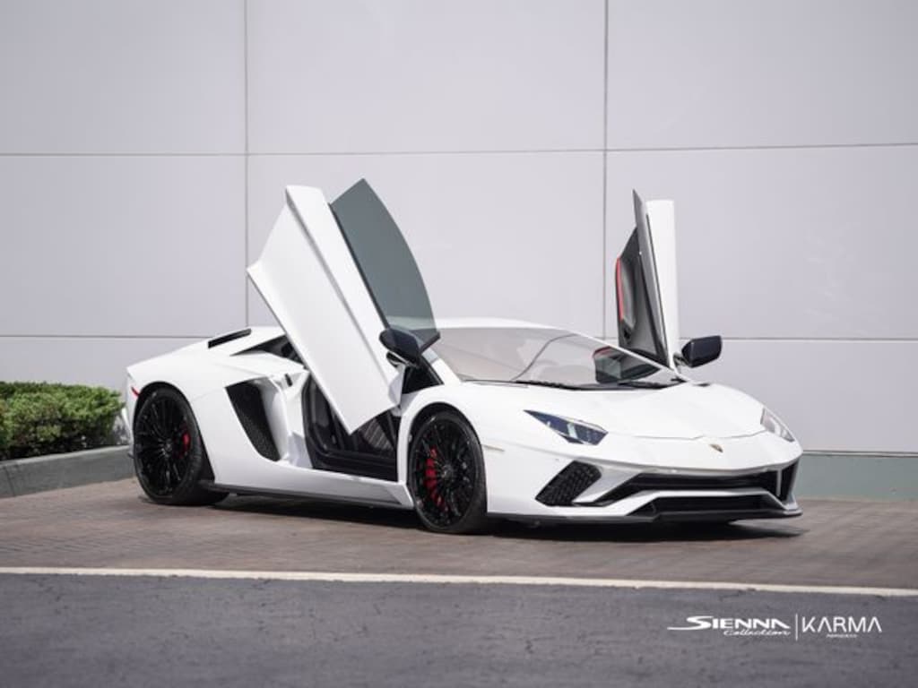 Used 2018 Lamborghini Aventador S Coupe