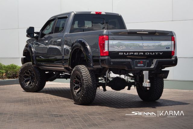 2018 Ford F-250 Platinum photo 2