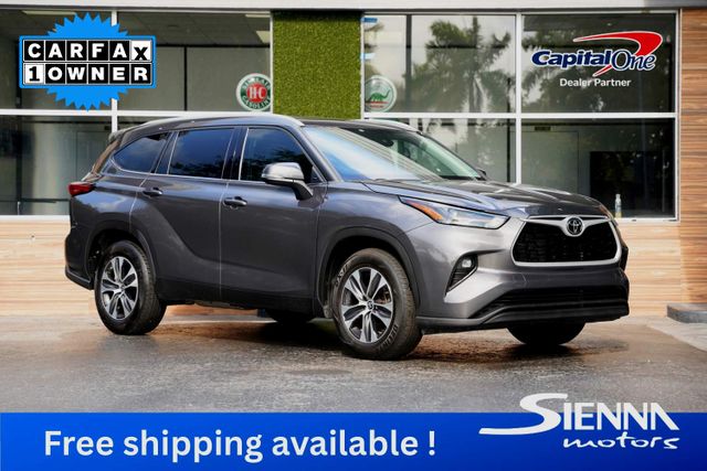 2022 Toyota Highlander XLE 4x2 V6's photo