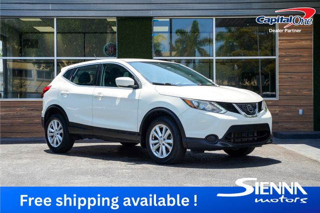2018 Nissan Rogue Sport S FWD's photo