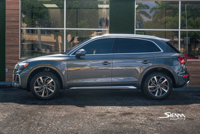 2022 Audi Q5 45 S line Premium photo 3
